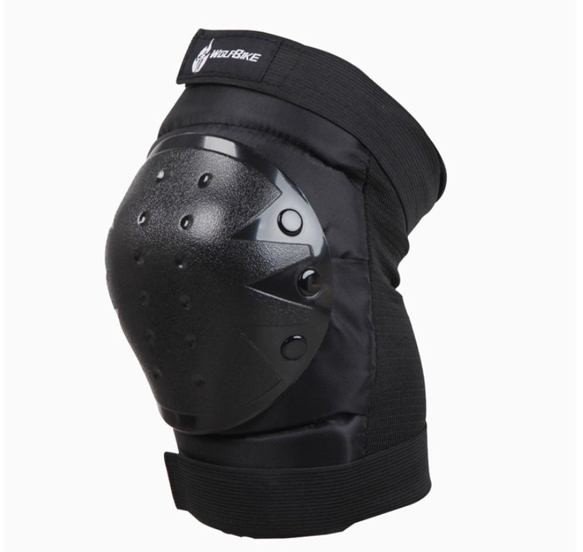 Protect Your Knees with Our Cycling and Skiing Protective Knee Pads